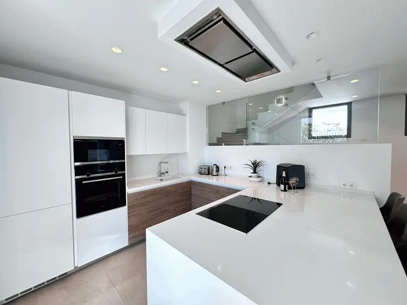 Villa de Lujo 6 Dormitorios Estepona Alquiler