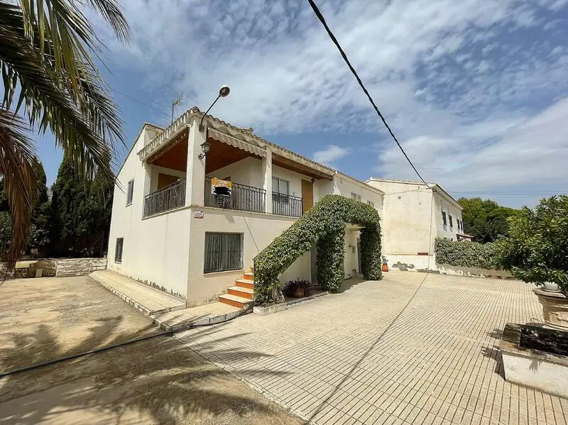 5 Cuarto Adosado en venta
Salinas, Alicante
