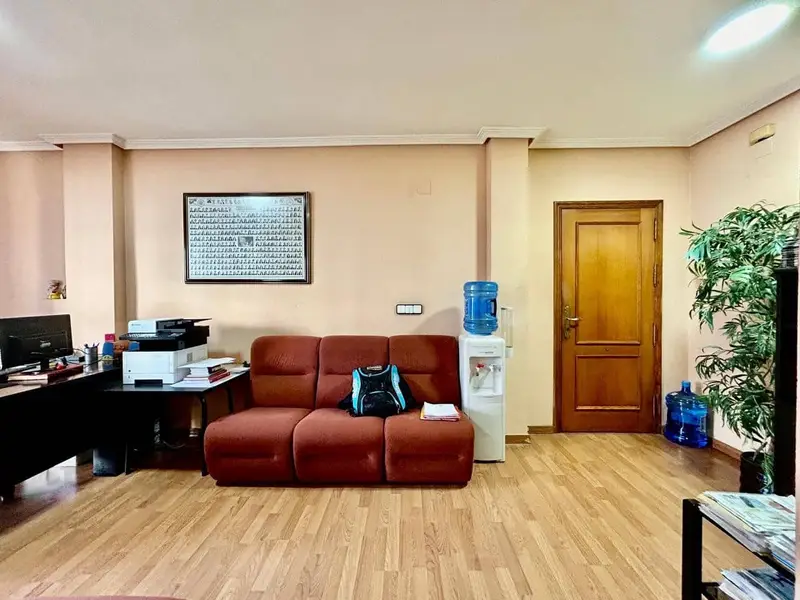 Oficina en Alquiler Torrevieja 110m² 3 Despachos Centro