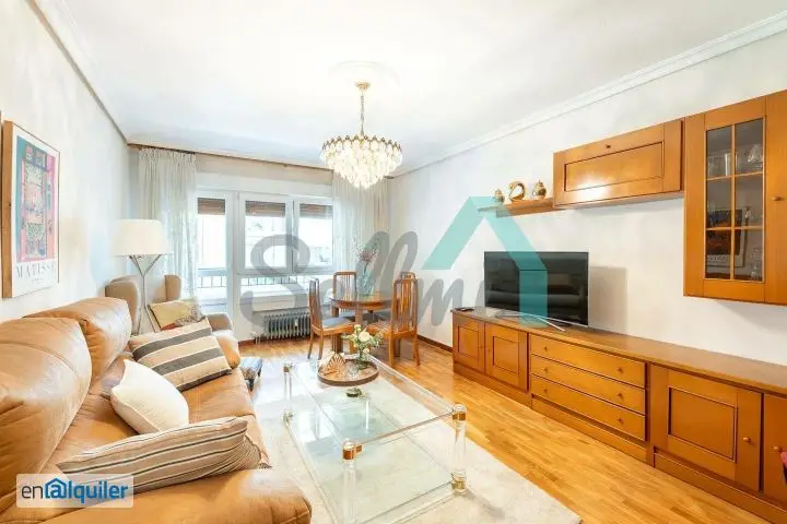 Alquiler Piso Oviedo Centro 81m2 2 habitaciones