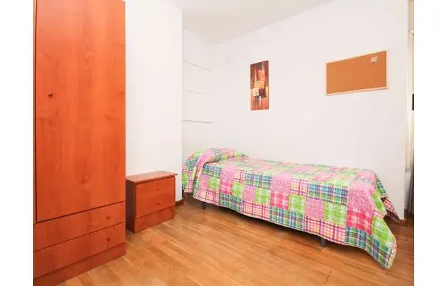 Alquiler 6 habitaciones Granadas Los Pajaritos Estacion Tren