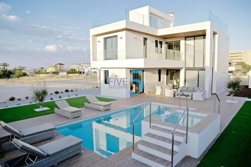 Villa de Lujo en Campoamor Orihuela Costa