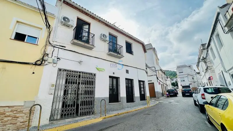 Adosado 5 Dormitorios 3 Baños Oliva Gran Oportunidad