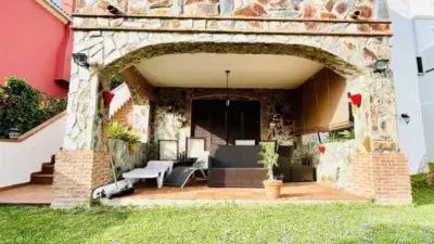 Chalet en Venta San Garcia 3 Plantas Amplio y Confortable
