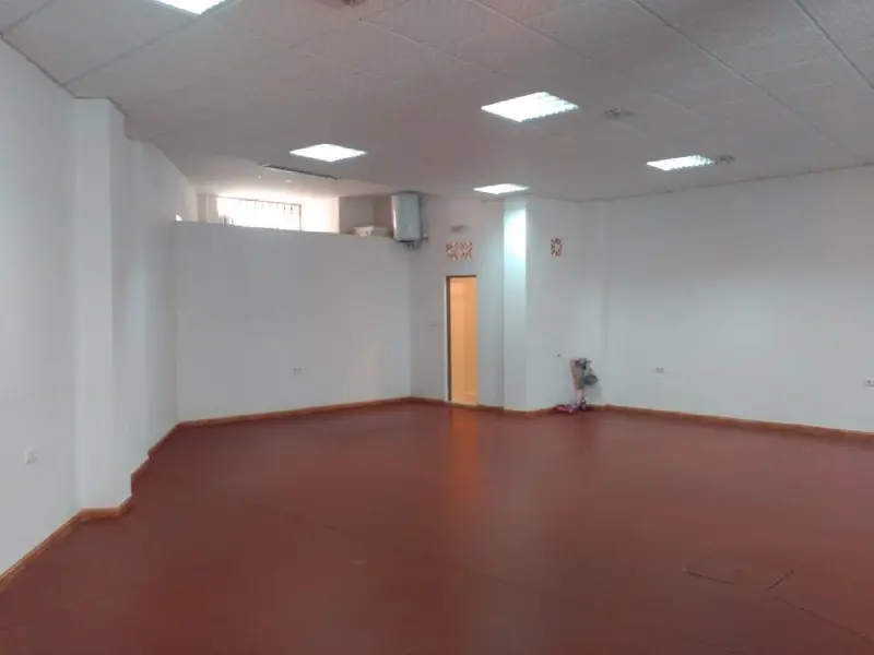 Venta Local Comercial Centro Los Barrios 170m2