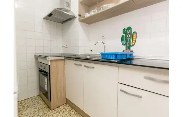 Alquiler piso estudiantes 130m² Granada