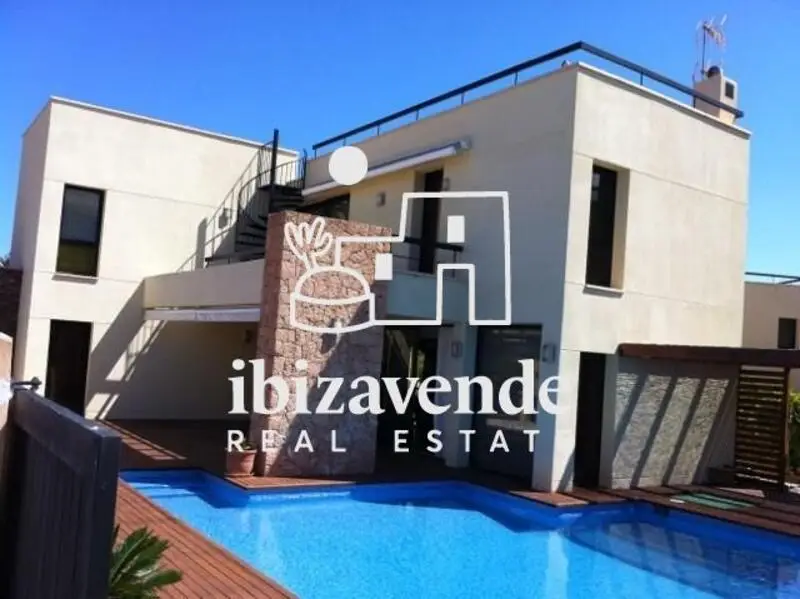Villa 4 Dormitorios Ibiza Alquiler Playa Piscina Privada