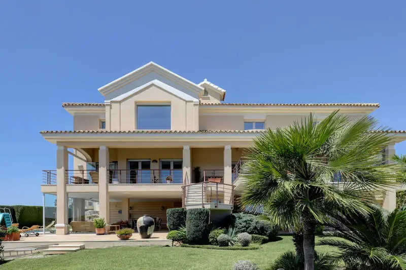 Villa de Lujo en Mijas Golf con Vistas Panorámicas