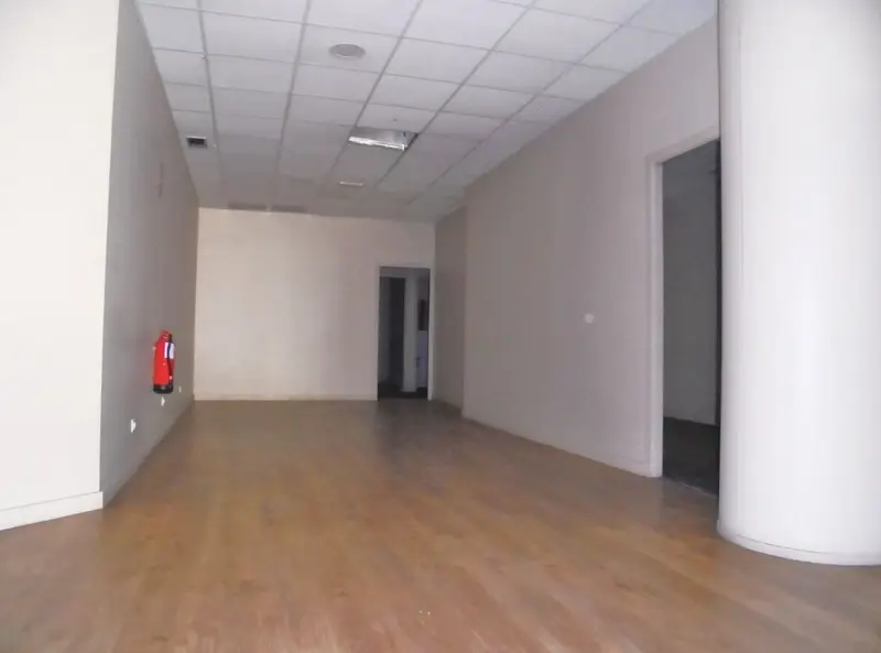 Local Comercial en Alquiler Ensanche Diputacion Alicante