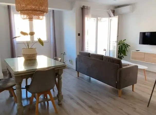 Piso en venta Malvarrosa Valencia cerca de la playa