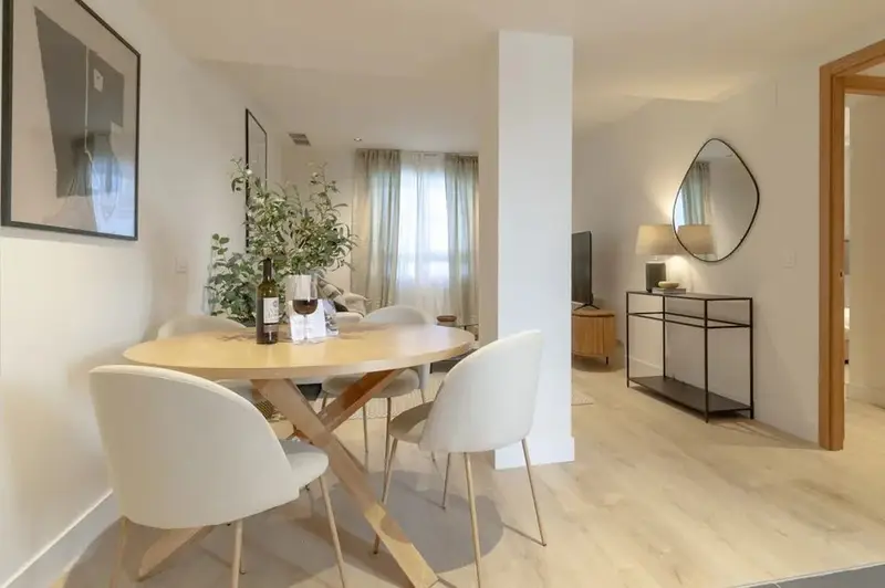 Calle del Doctor Fleming, Madrid, Community of Madrid 28036