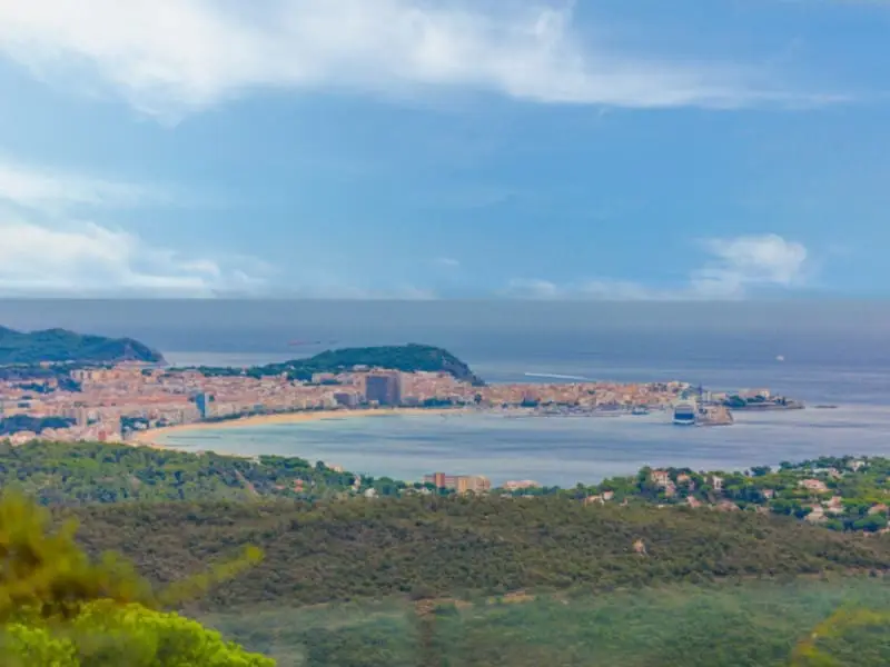 Chalet de Lujo en Platja d'Aro con Vistas al Mar
