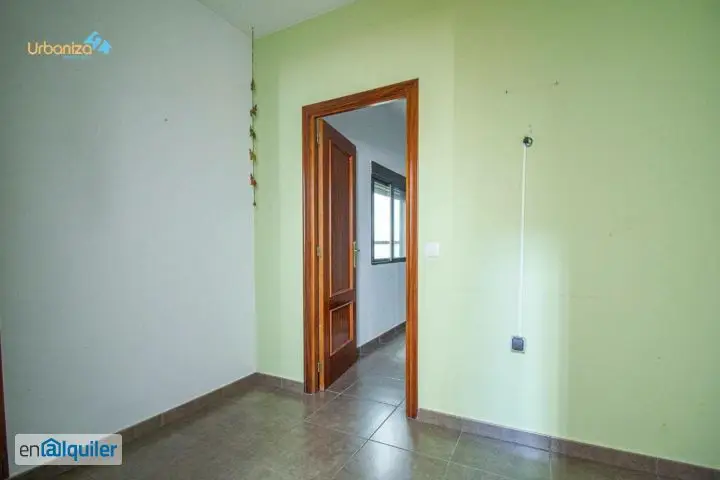 Casa en Alquiler Ciudad Jardin Badajoz 4 Dormitorios 4 Banos
