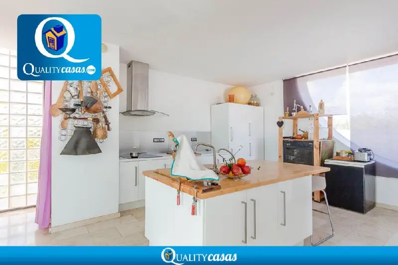 Venta Chalet 4 Dormitorios Crevillent Piscina Jardin 3200m2