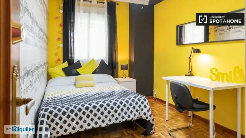 Apartamento 5 Dormitorios Alcalá Henares Cerca Universidad