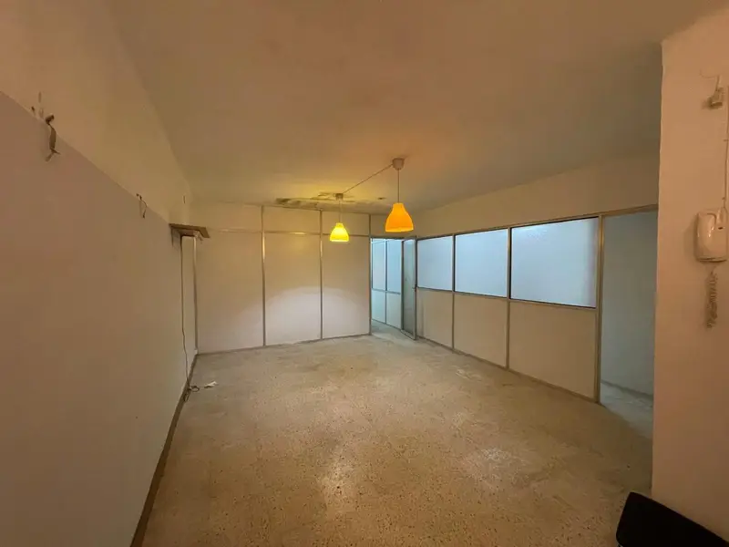 Venta Local Comercial Esglesia Major Santa Coloma 97m2