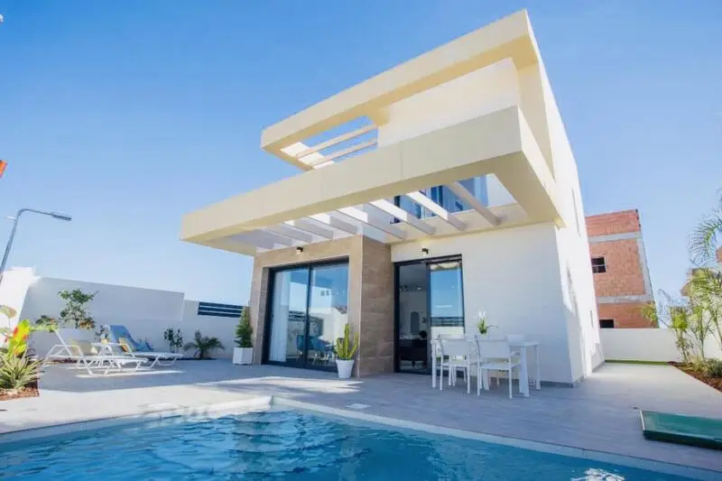 Villa en Venta Los Montesinos 3 Dormitorios 3 Baños Nueva Construccion