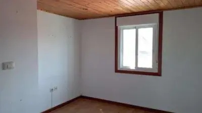 Chalet en Arbo 150m2 3 dormitorios Jardin 900m2