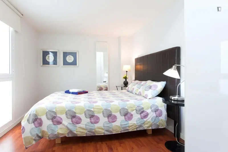 Apartamento 2 Dormitorios Estancias Temporales Barcelona