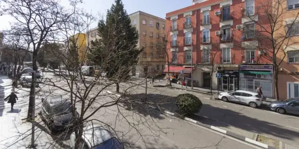 Estudio en madrid, Puerta del Ángel