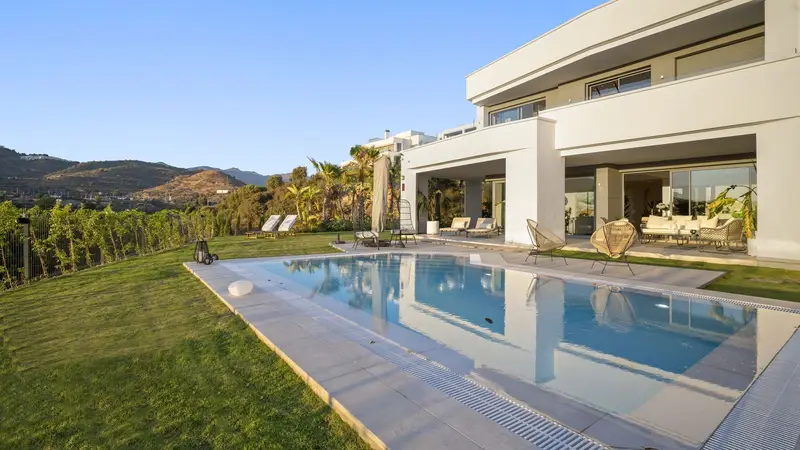 Villa de Lujo 4 Dormitorios Marbella Golf Santa Clara