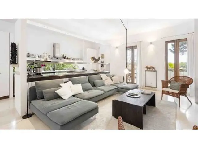 Villa en Venta Santa Ponsa 5 Dormitorios Piscina Privada