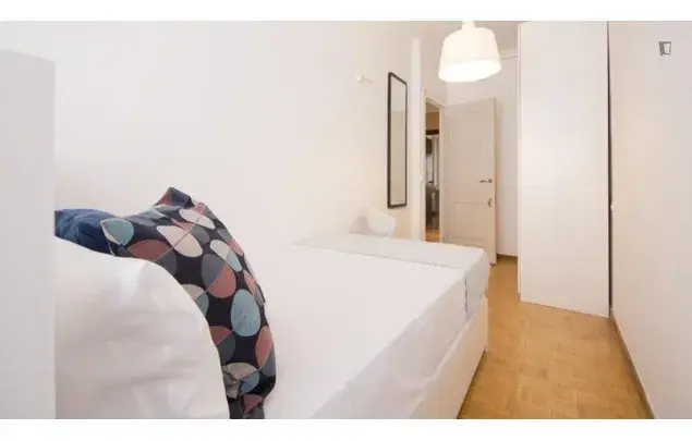 Alquiler Apartamento 6 Dormitorios Madrid Plaza Castilla