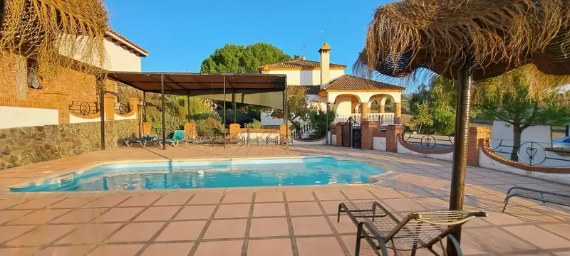 Casa Villa 11 Dormitorios Ronda Licencia Turistica Piscina Jardin