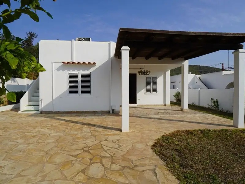 alquiler Chalet en Santa Eularia des Riu, Balears (Illes) (1905/951)- Globaliza