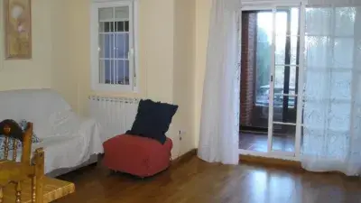 Adosado en Calatayud con jardin y barbacoa