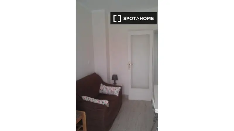 Habitacion Piso Compartido Pamplona