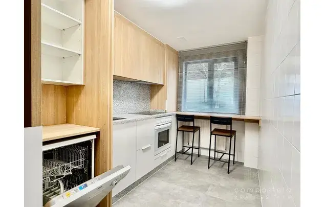 Alquiler Apartamento 3 Dormitorios O Milladoiro 102m²