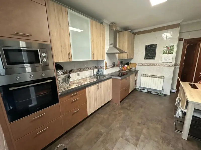 Venta de piso con terraza en Abetxuko Vitoria-Gasteiz