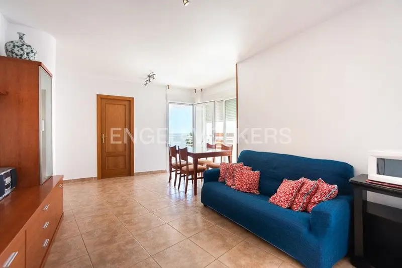 Apartamento en Peñíscola con Vistas al Mar y Licencia Turística