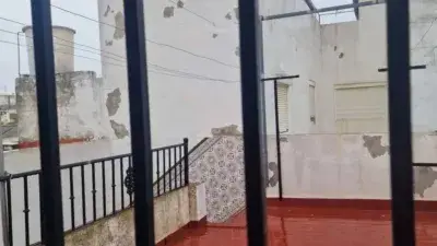 Casa Rustica en Venta en Brenes 5 Habitaciones 2 Baños