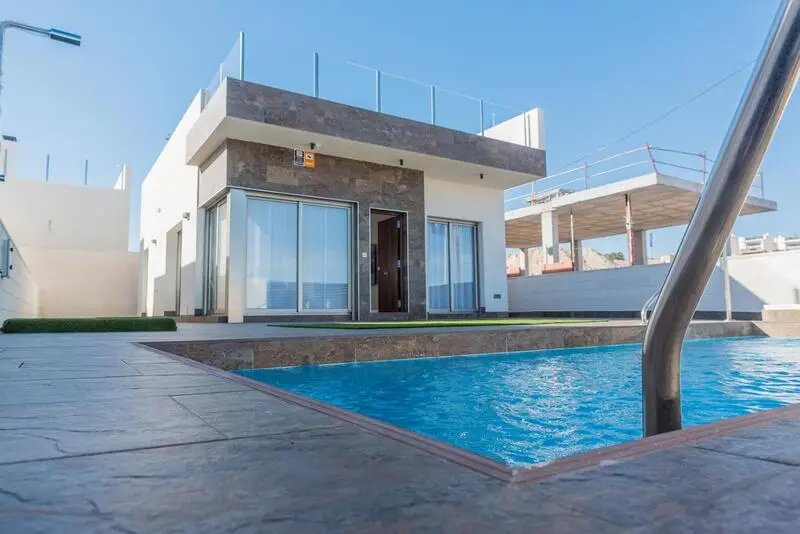 Villa 3 Dormitorios Orihuela Costa Piscina Privada Cerca Golf