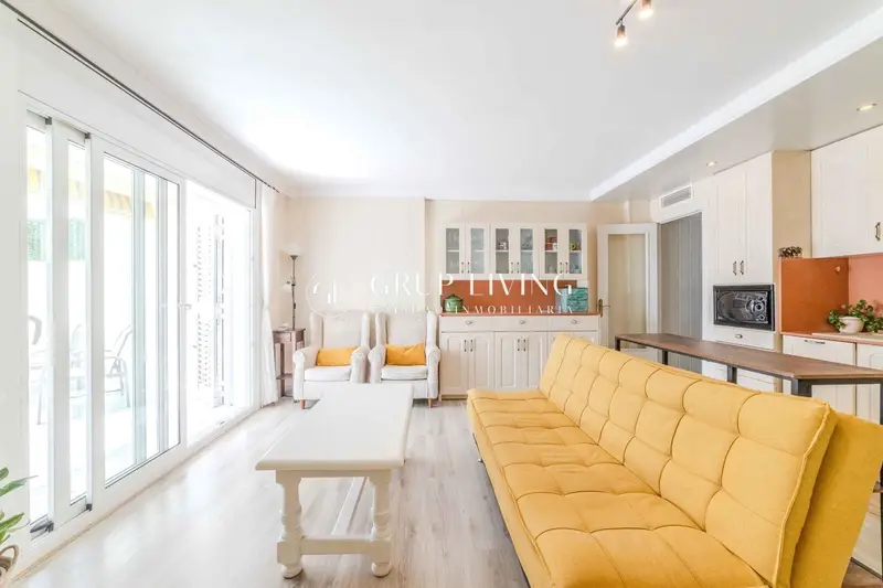 Apartamento en Cubelles con vistas al mar