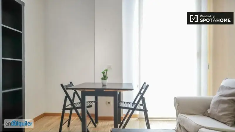 Apartamento 1 Dormitorio Centro Calle Cervantes Amueblado Aire Acondicionado