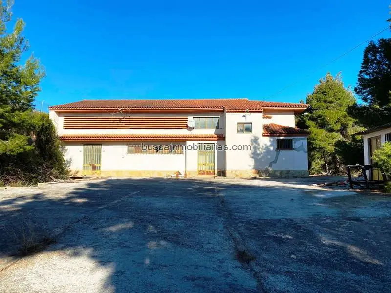 Nave Industrial en Venta Cerca de Valencia
