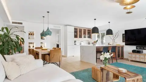 Villa en venta Marbella 3 dormitorios Elviria