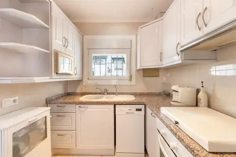 Piso de 2 Dormitorios en venta Moraira, España