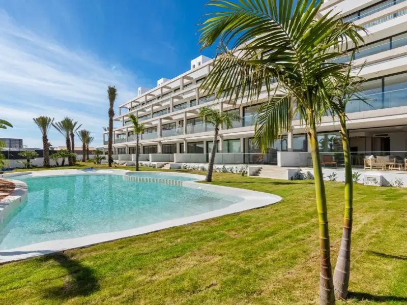 Apartamento en Venta Mar de Cristal con Piscina