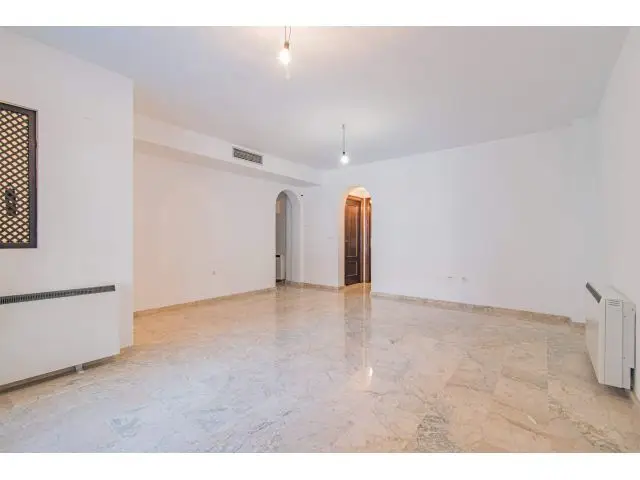 Piso 4 Dormitorios La Zubia Centro Garage Trastero