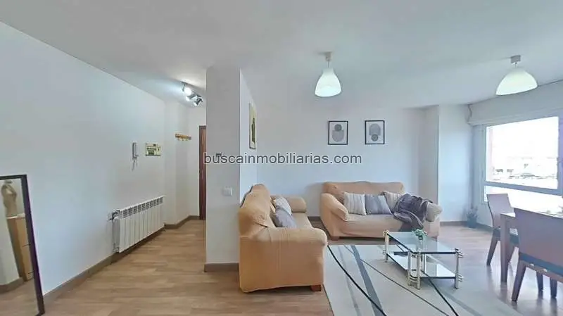 Piso en Venta Zamora: Hogar con Garaje y Trastero