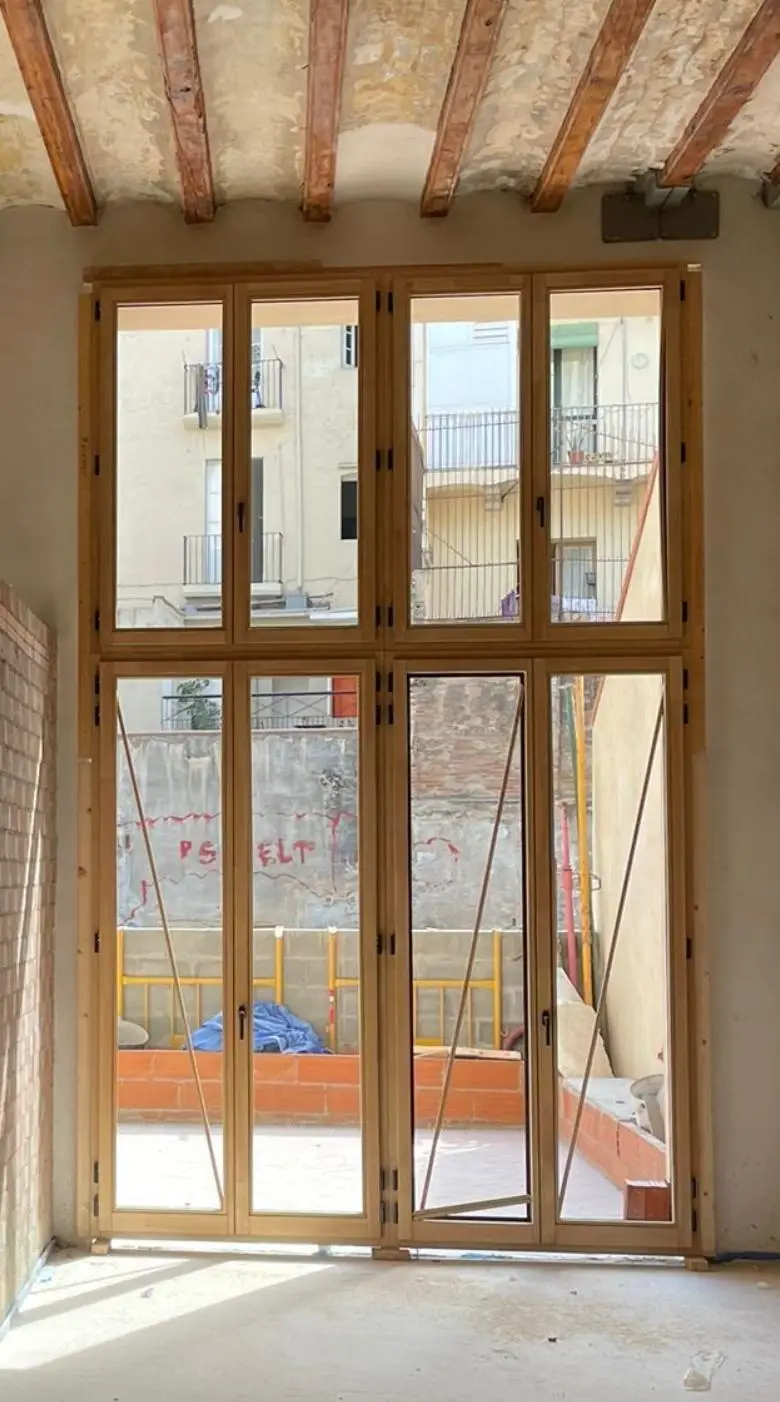 Venta Local Comercial Obra Nueva El Raval Barcelona