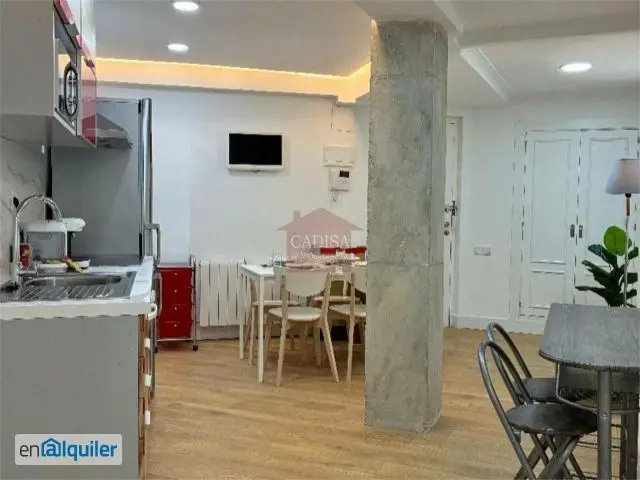 Alquiler Piso Temporada 5 Dormitorios 2 Baños Paseo Estacion