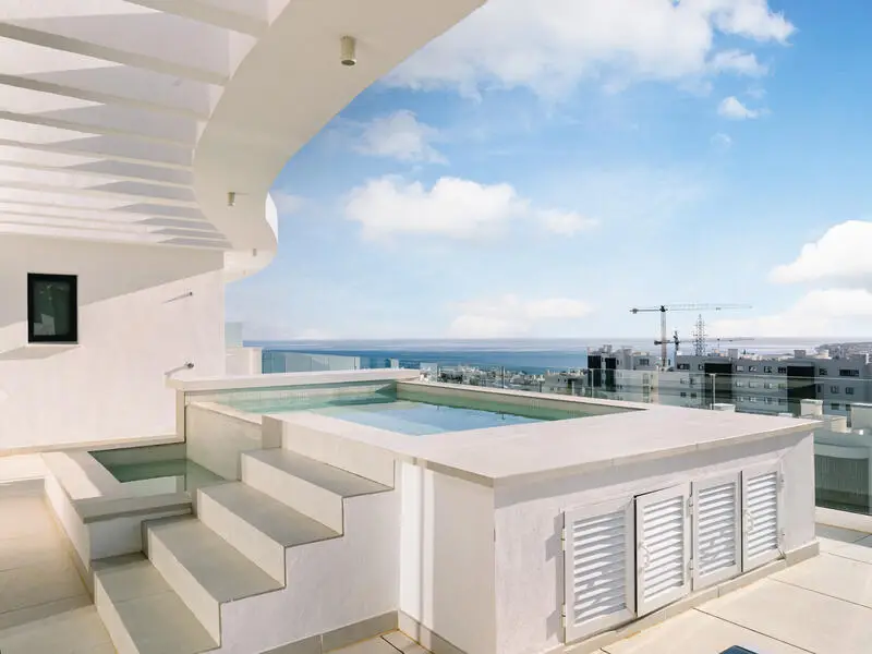 Ático Dúplex de Lujo en Fuengirola 3 Dormitorios