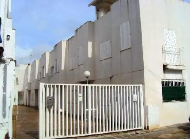 Casa Unifamiliar 124m2 3 Dormitorios 3 Baños Aznalcazar