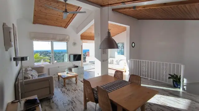 Casa-Villa de 2 Dormitorios alquiler Moraira, España