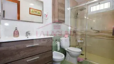 Piso en Venta La Laguna Cerca de la Playa 2 Dormitorios Terraza y Piscina
